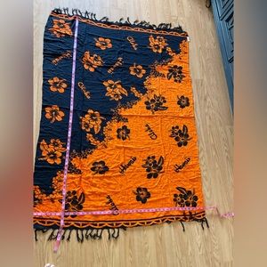black & Orange hibiscus aloha hawaii reversible sarong